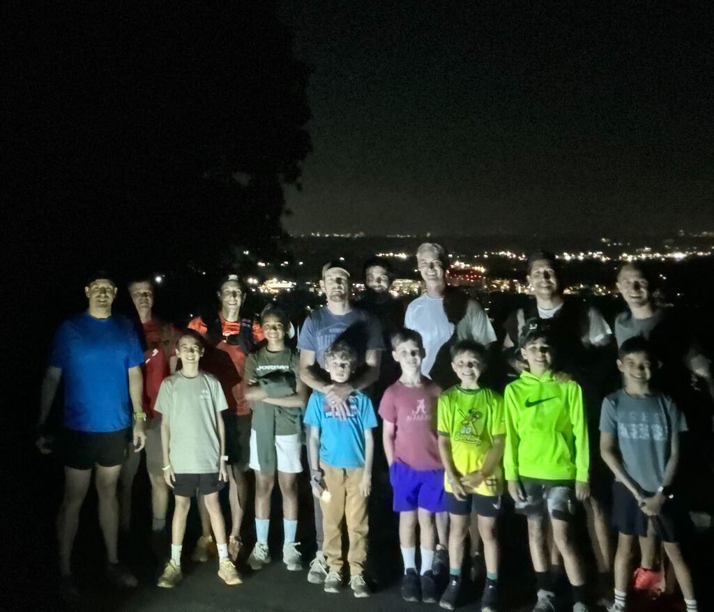 Big Crew Kenmo Hike