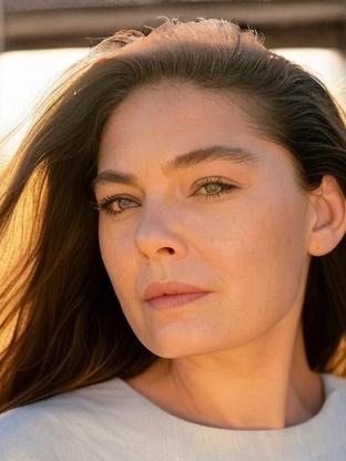 Alexa Davalos — celebrity look-alike to Joanna Pacula