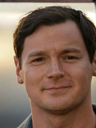 Benjamin Walker — celebrity look-alike to Connor Swindells