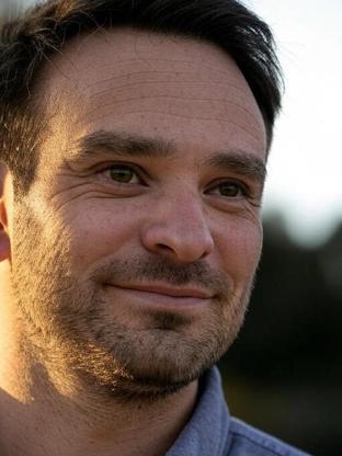 Charlie Cox — celebrity look-alike to David Krumholtz