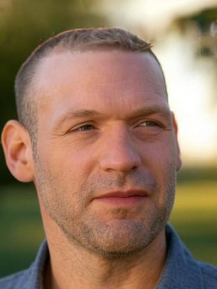 Corey Stoll — celebrity look-alike to Anthony Edwards