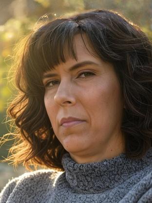 Edi Patterson — celebrity look-alike to Mackenzie Phillips