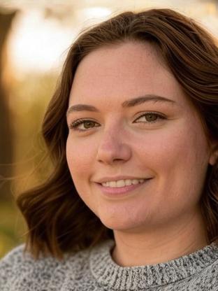 Emily Meade — celebrity look-alike to Lilly Krug