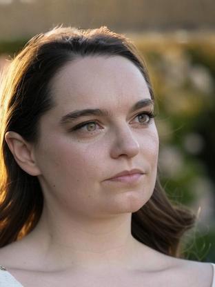 Emma Portner — celebrity look-alike to Ellen Page