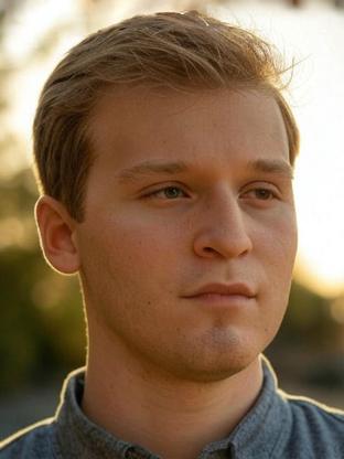 Fred Hechinger — celebrity look-alike to Harry Melling