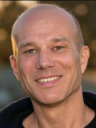 James Marshall — celebrity look-alike to Caeleb Dressel