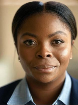 Janelle James — celebrity look-alike to Jasmine Guy