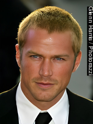 Jason Lewis — celebrity look-alike to Michael Vartan