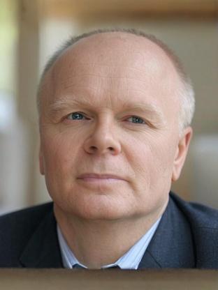 Jason Watkins — celebrity look-alike to Gary Burghoff