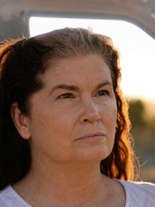 Jenette Goldstein — celebrity look-alike to Rachel Ticotin