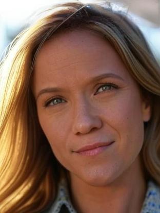 Jessy Schram — celebrity look-alike to Juno Temple