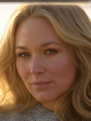 Jewel — celebrity look-alike to Beth Riesgraf