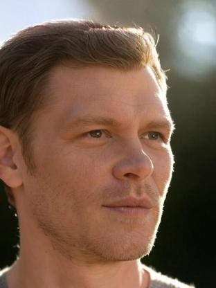 Joseph Morgan — celebrity look-alike to Eric Mabius