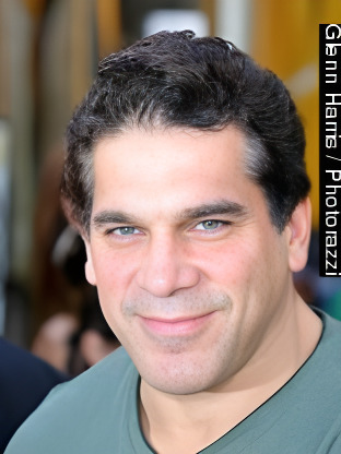 Lou Ferrigno — celebrity look-alike to Robert Davi
