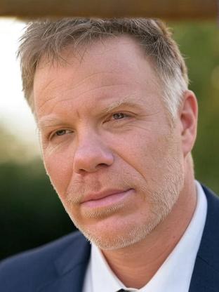 Marc Menchaca — celebrity look-alike to Greg Germann