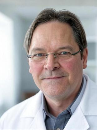 Mark Heap — celebrity look-alike to Chris Larkin