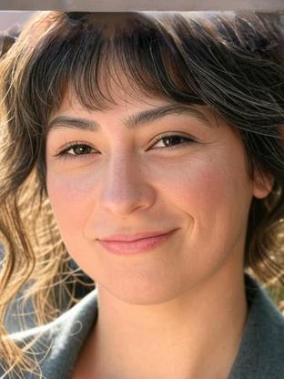 Melissa Villaseñor — celebrity look-alike to Elizabeth Peña