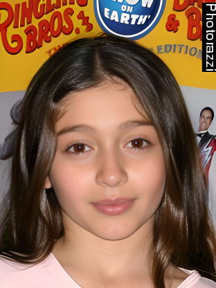 Raquel Castro — celebrity look-alike to Taylor Dooley