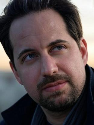 Ray Chase — celebrity look-alike to Justin Chatwin