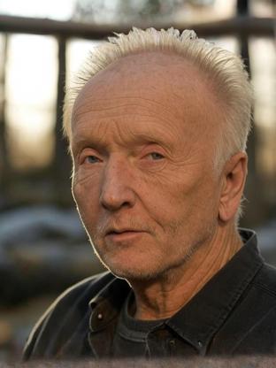 Tobin Bell — celebrity look-alike to Charles Dance
