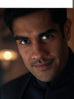 Person who looks like Rick Gonzalez