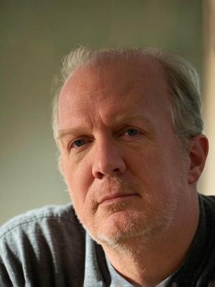 Person who looks like William Hurt