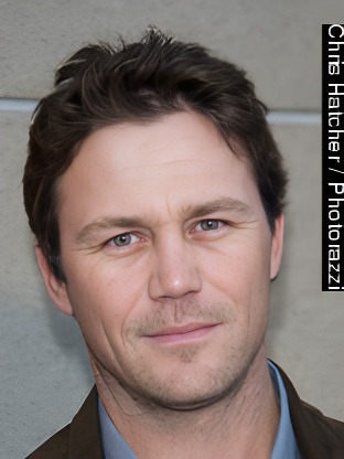 Person who looks like Richard Hatch