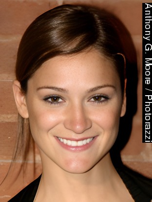 Person who looks like Jaina Lee Ortiz