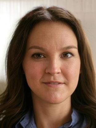 Person who looks like Lena Dunham