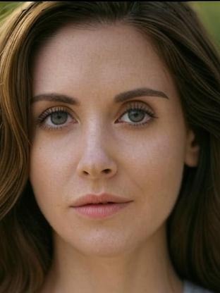 Person who looks like Laura Fraser