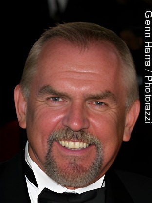Person who looks like Haluk Bilginer