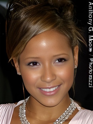 Person who looks like Aurora Perrineau