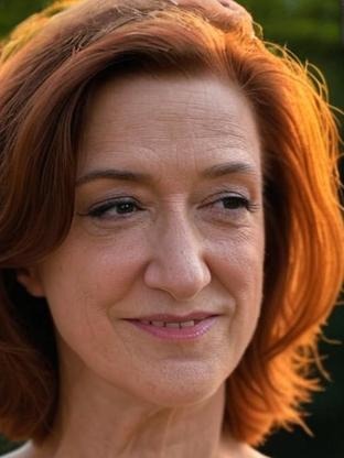 Person who looks like Amy Aquino