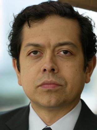 Person who looks like Dan Fogler