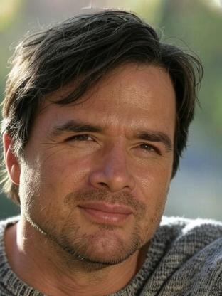 Person who looks like Mark McGrath