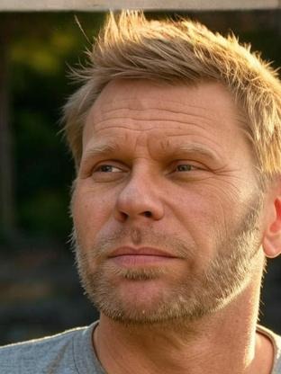 Person who looks like Callum Keith Rennie