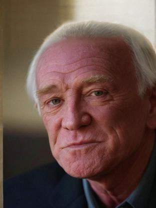 Person who looks like George Carlin