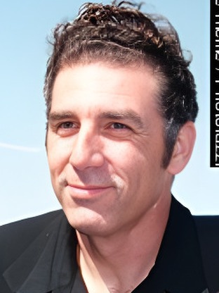 Person who looks like David Proval