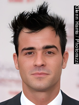 Person who looks like Claes Bang