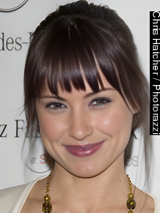 Person who looks like Caroline Catz