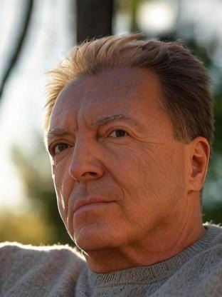 Person who looks like Peter Serafinowicz