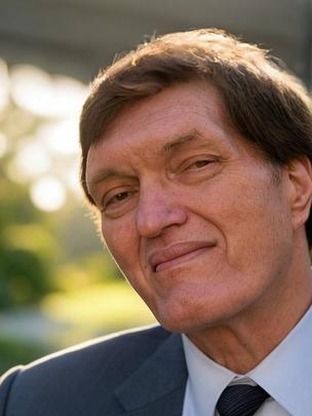 Person who looks like Emir Kusturica