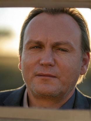 Person who looks like Michael O'Neill