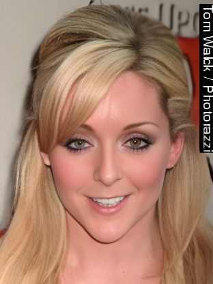 Person who looks like Hope Davis
