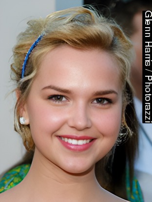 Person who looks like Camilla Luddington