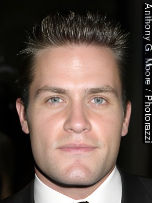 Person who looks like Aaron Tveit