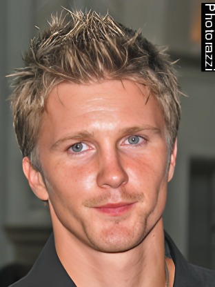 Person who looks like Scott Eastwood