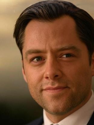 Person who looks like Danny Dyer