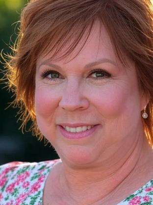 Person who looks like Cindy Williams