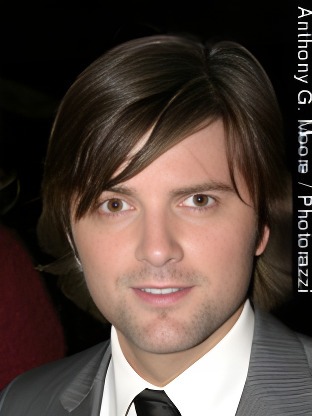 Person who looks like Kristoffer Polaha